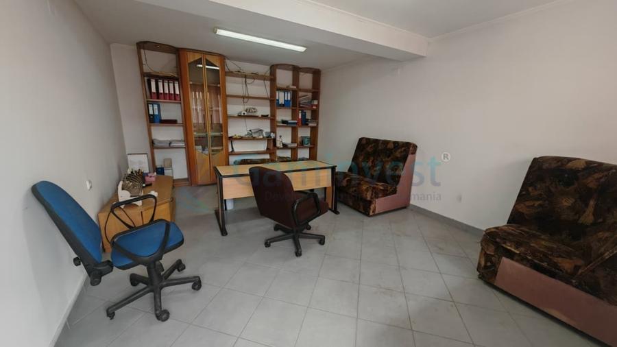 Spațiu comercial, de 521 mp, în Aleșd