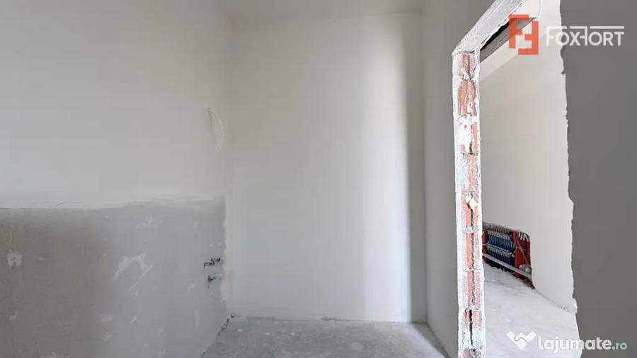 Casă cu 3 camere cu Teren 310 Mp în Moșnița Nouă