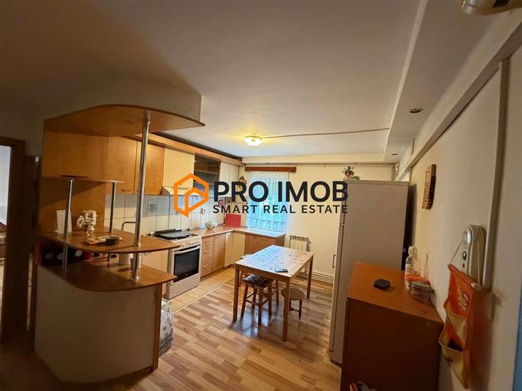 Apartament cu 2 camere semidecomandat, mobilat în Unirii Sud