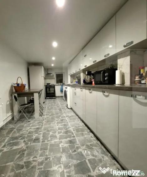 Casă cu 4 camere cu Teren 668 Mp în Central