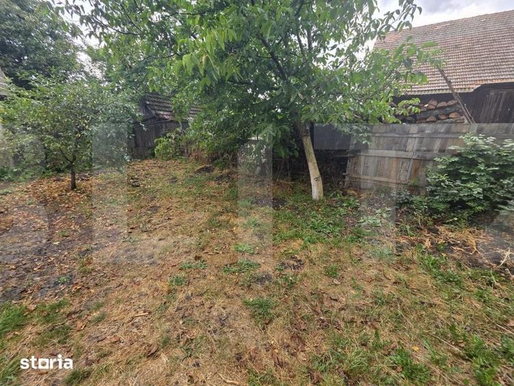 Casă cu 2 camere cu Teren 382 Mp în Ilieni