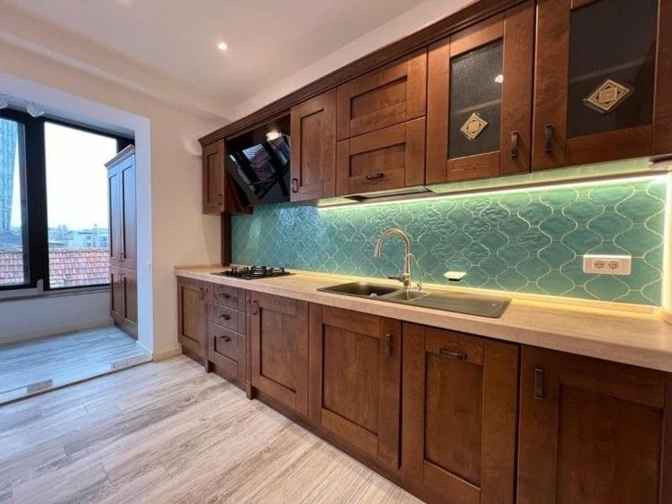 Apartament cu 3 camere în Dorobanți