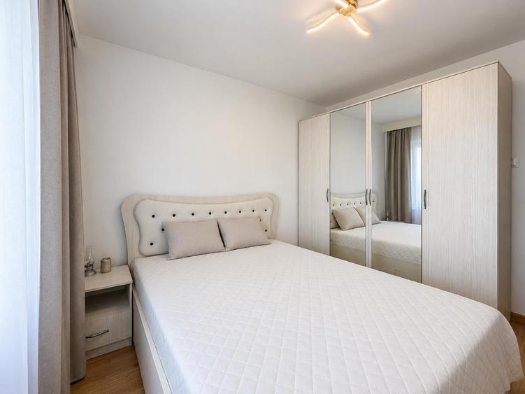 Apartament cu 3 camere decomandat, mobilat în Dristor