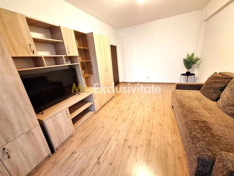 Apartament cu 3 camere decomandat, mobilat în Popa Șapcă