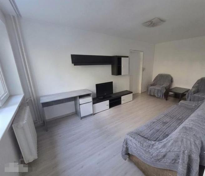 Apartament cu 2 camere decomandat în Drumul Taberei