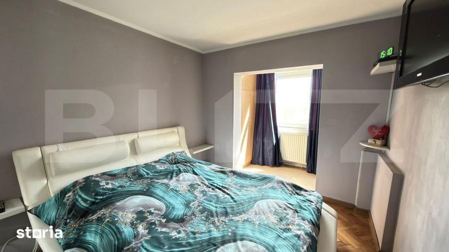 Apartament cu 3 camere în Micro 16
