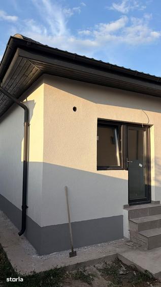 Casă cu 3 camere cu Teren 300 Mp în Central