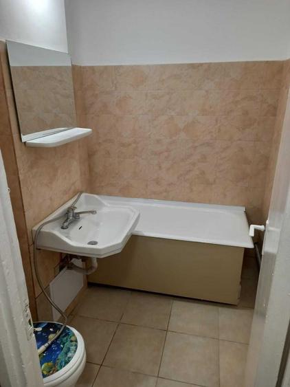 Garsonieră decomandată în Drumul Carului