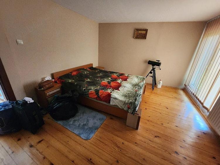Casă cu Teren 2500 Mp în Liubcova
