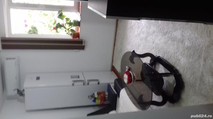Apartament cu 2 camere decomandat în Olimp