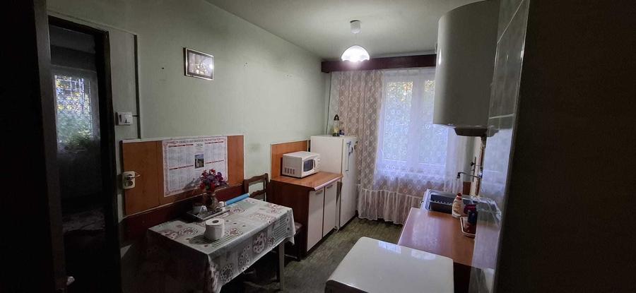 Apartament cu 2 camere semidecomandat în Semicentral