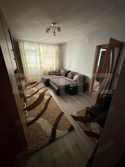 Apartament cu 2 camere semidecomandat în Decebal