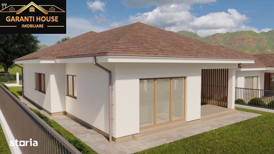 Casă cu 4 camere cu Teren 500 Mp în Central
