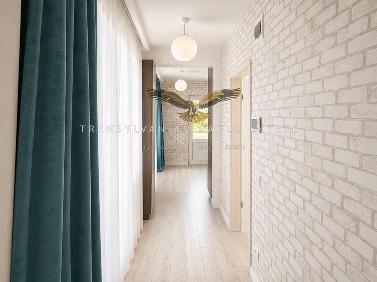 Apartament cu 3 camere semidecomandat, mobilat în Hașdeu