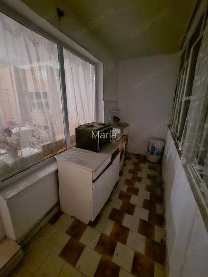 Garsoniera de vanzare in zona ?agului