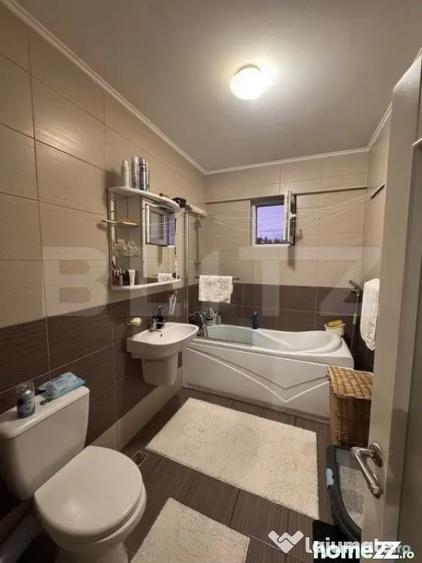 Apartament de vanzare, cu 2 camere, 68 mp, modern, parter, z - 1
