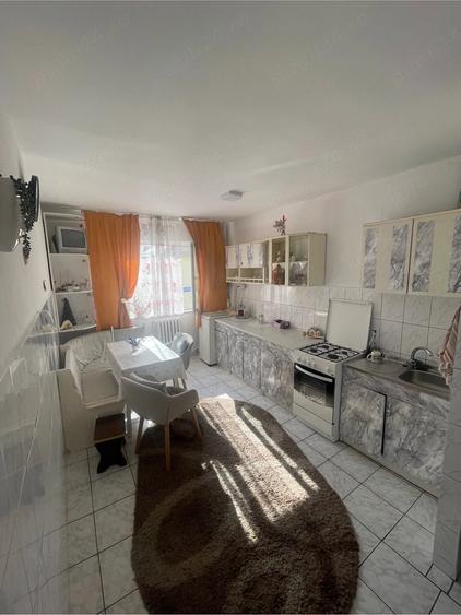 Apartament cu 2 camere semidecomandat în Ștefan cel Mare