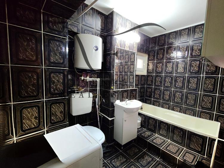 Apartament cu 4 camere semidecomandat în Pantelimon