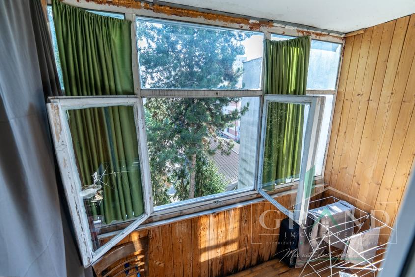 Apartament cu 3 camere semidecomandat, mobilat în Mănăștur