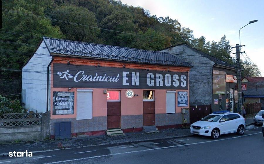 Spațiu comercial, de 280 mp, în Central