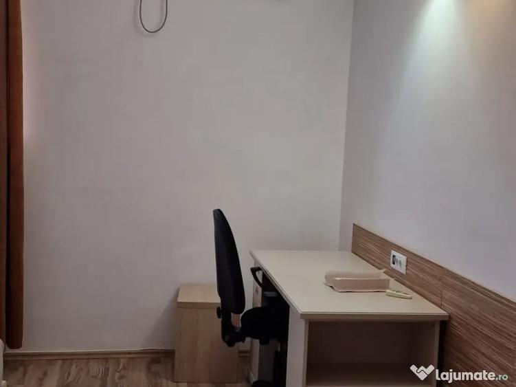Apartament 3 camere aeroport Otopeni Rin hotel - 1