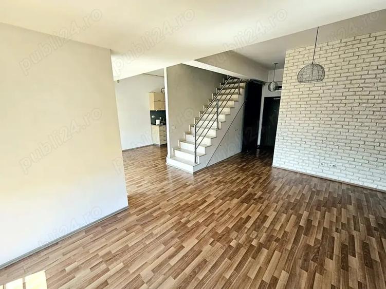 Apartament cu 3 camere, mobilat în Ferme
