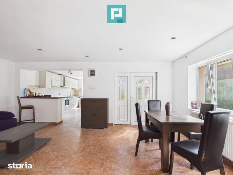 Casă cu 4 camere cu Teren 2778 Mp în Hidiș