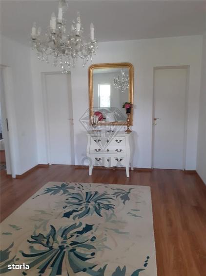 Casă cu 3 camere cu Teren 670 Mp în Ceptura