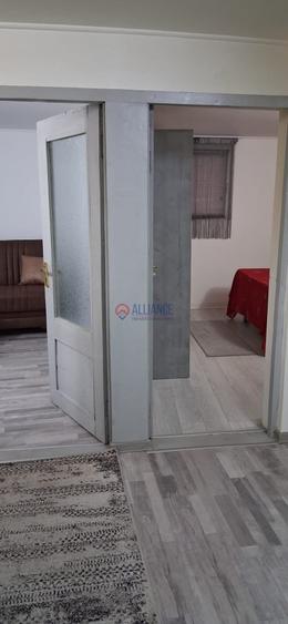Apartament cu 3 camere decomandat în Dacia