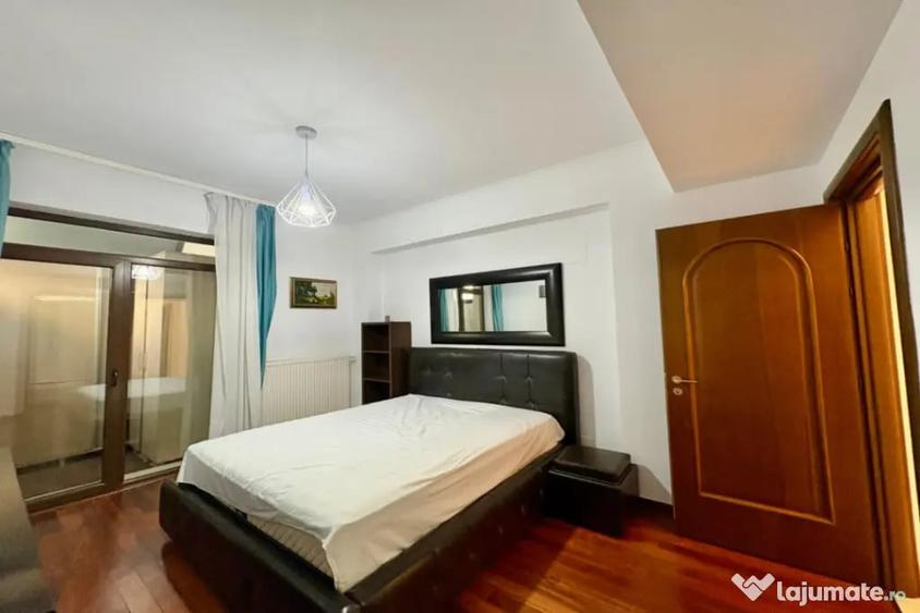 Apartament cu 3 camere semidecomandat în Bucureștii Noi