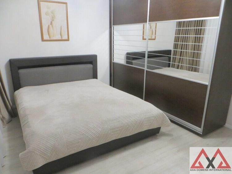Apartament cu 3 camere decomandat, mobilat în Vitan