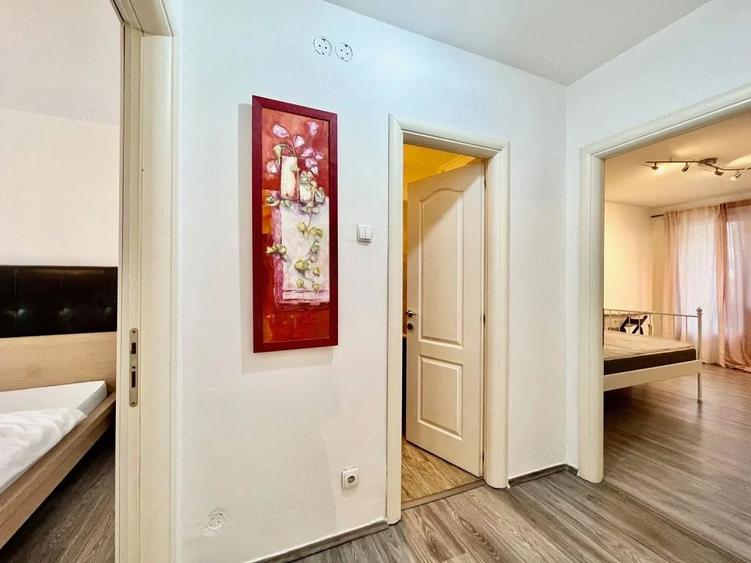 Apartament cu 3 camere semidecomandat, mobilat în Ștefan cel Mare
