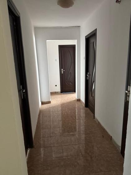 Apartament 3 camere, 70.40 mp, zona Calea București - 1