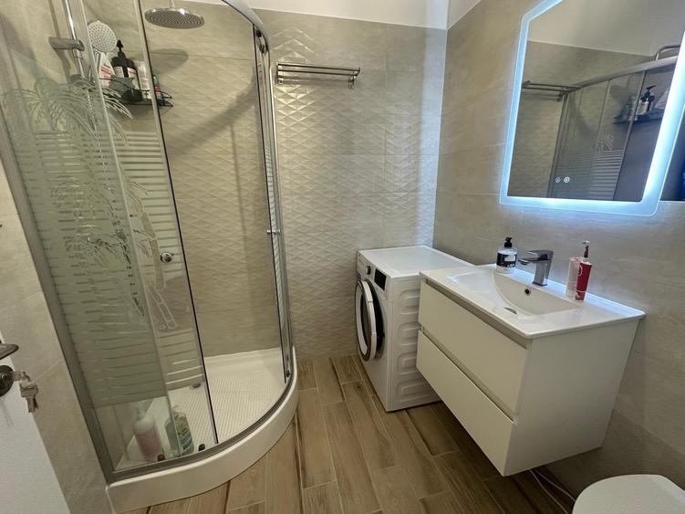 Apartament cu 3 camere circular în Theodor Pallady