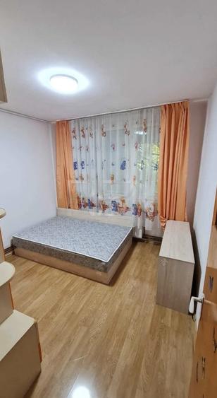 Apartament cu 3 camere semidecomandat, mobilat în Drumul Taberei