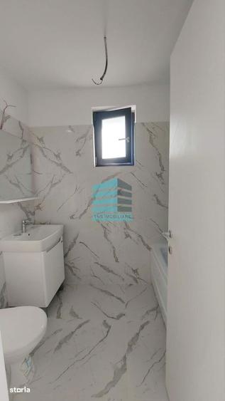 Apartament cu 2 camere decomandat în Titan — fotografia 1