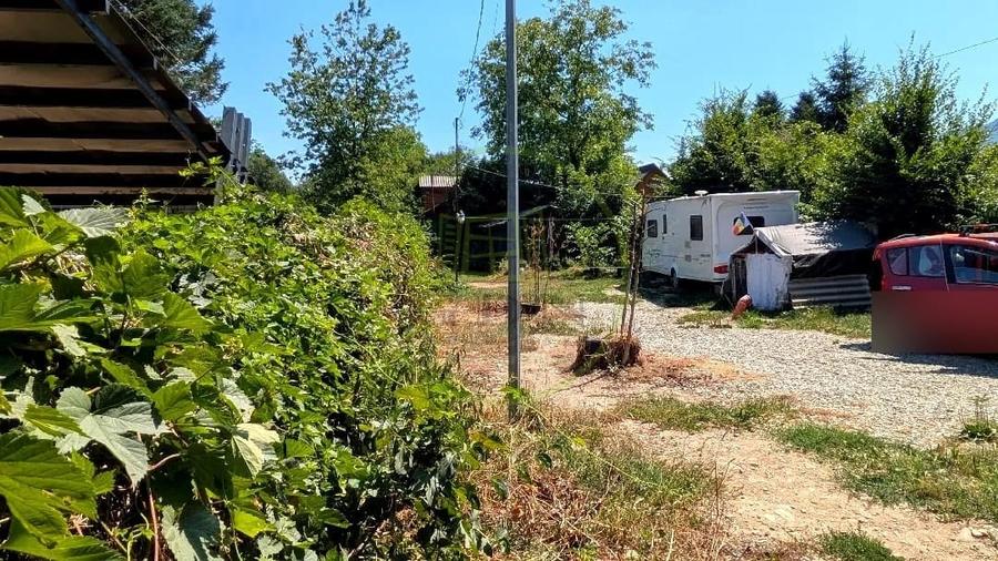 Teren Construcții intravilan de 1093 mp, în Sadu