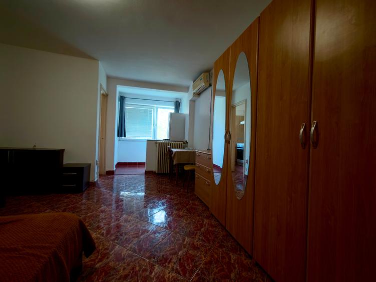Garsonieră semidecomandată, mobilată în Drumul Taberei