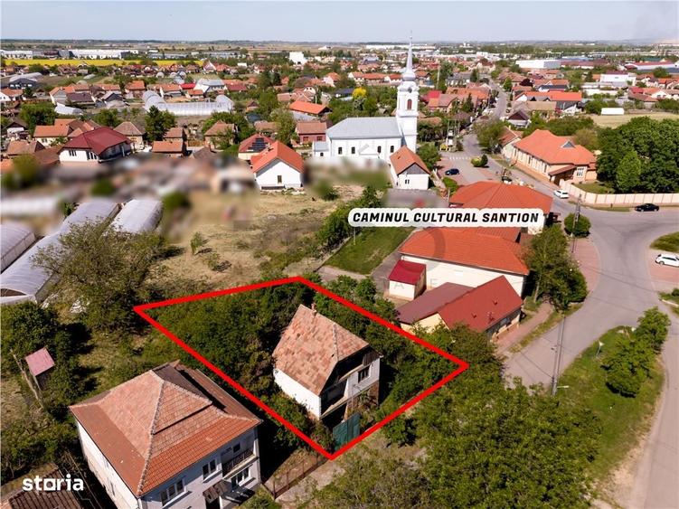 Casă cu 3 camere cu Teren 542 Mp în Sântion