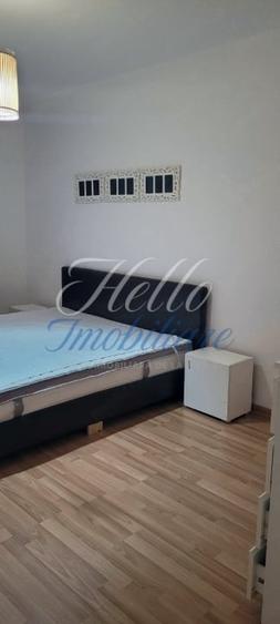 Apartament cu 3 camere semidecomandat în Florești