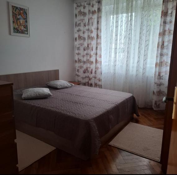 Apartament cu 2 camere semidecomandat în Tomis II