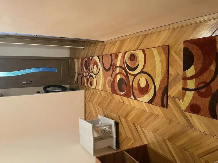 Apartament cu 3 camere decomandat în Fabric