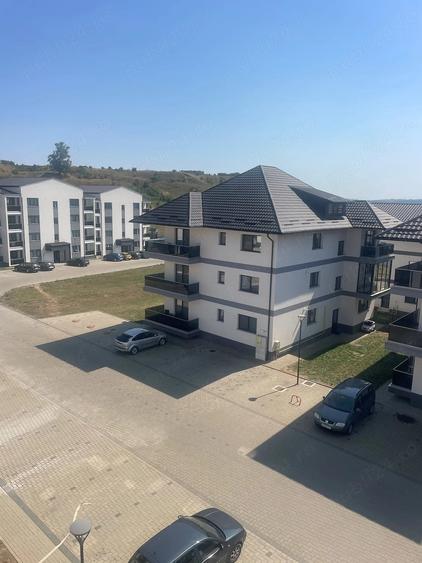 Apartament cu 2 camere decomandat în Est