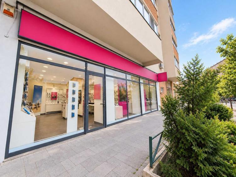 Spațiu comercial, de 84 mp, în Ultracentral