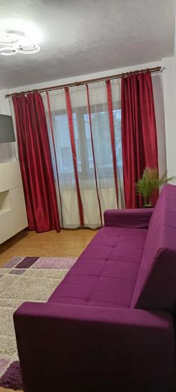 Apartament cu 3 camere decomandat în Aurel Vlaicu