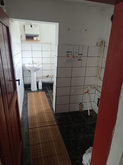 Casă cu 2 camere cu Teren 500 Mp în Bucu