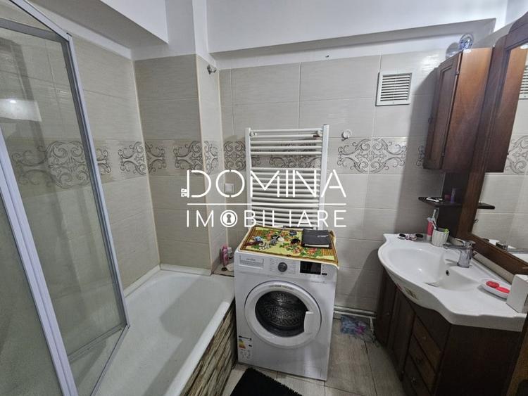 Apartament cu 3 camere decomandat, mobilat în Ultracentral