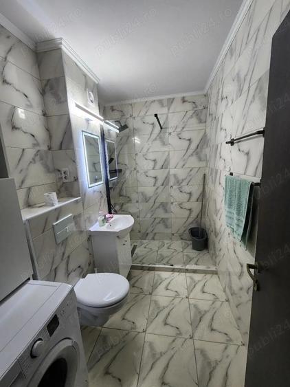 Apartament cu 2 camere semidecomandat în Sânpetru