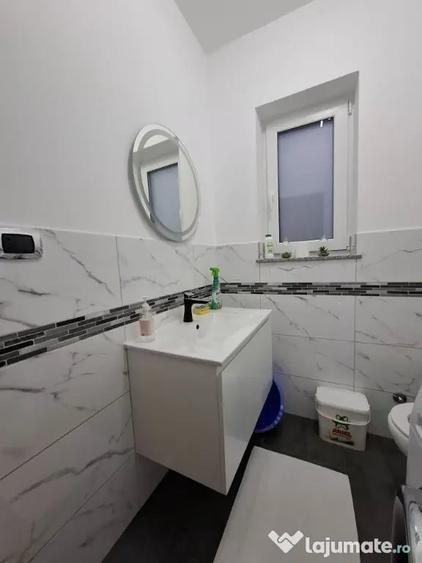 Casă cu 4 camere cu Teren 200 Mp în Burdujeni