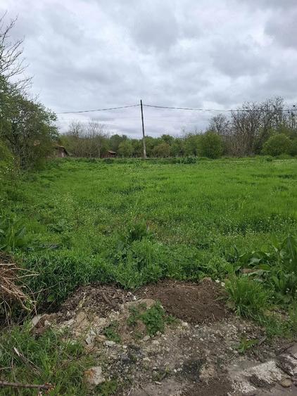 Teren de 750 mp, în Vlădiceasca